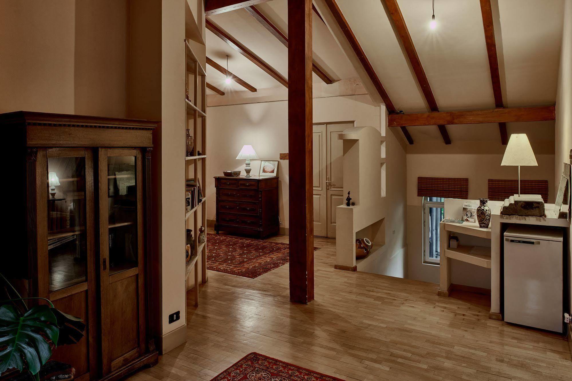 Villa Delenda Yerevan Bagian luar foto