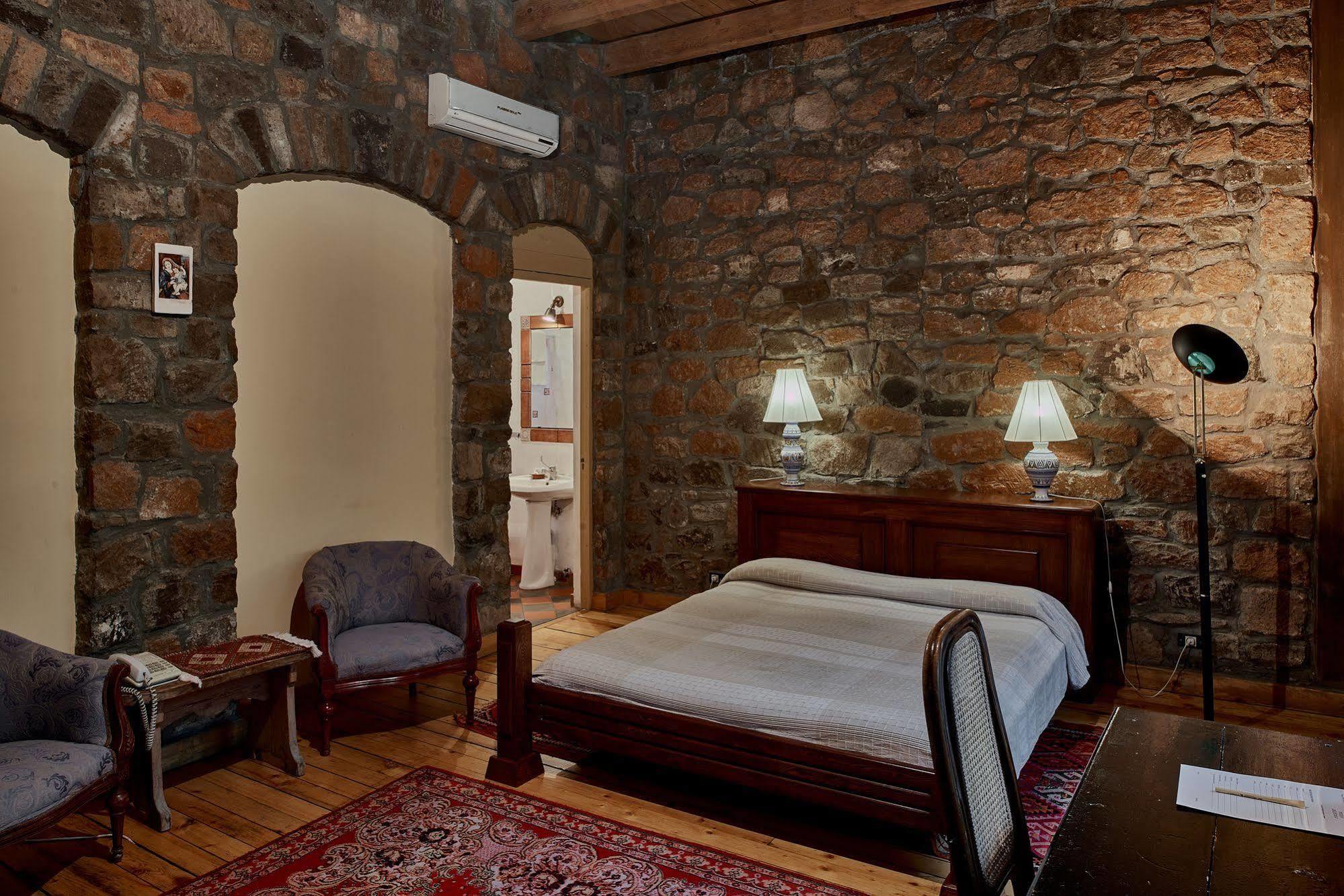 Villa Delenda Yerevan Bagian luar foto